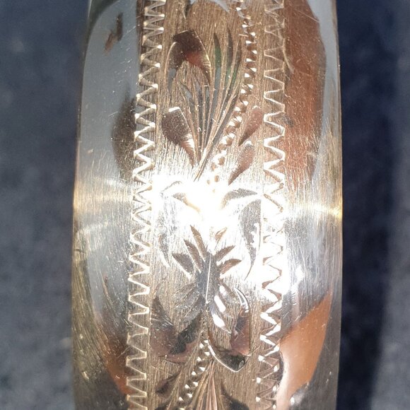 Timeless Elegance: Vintage Handcrafted Taxco Sterling Silver Bangle Bracelet - Picture 8 of 15